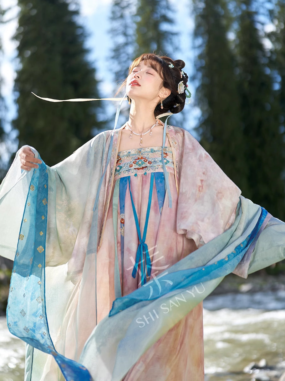 MIST BLOOM TANG DYNASTY HANFU