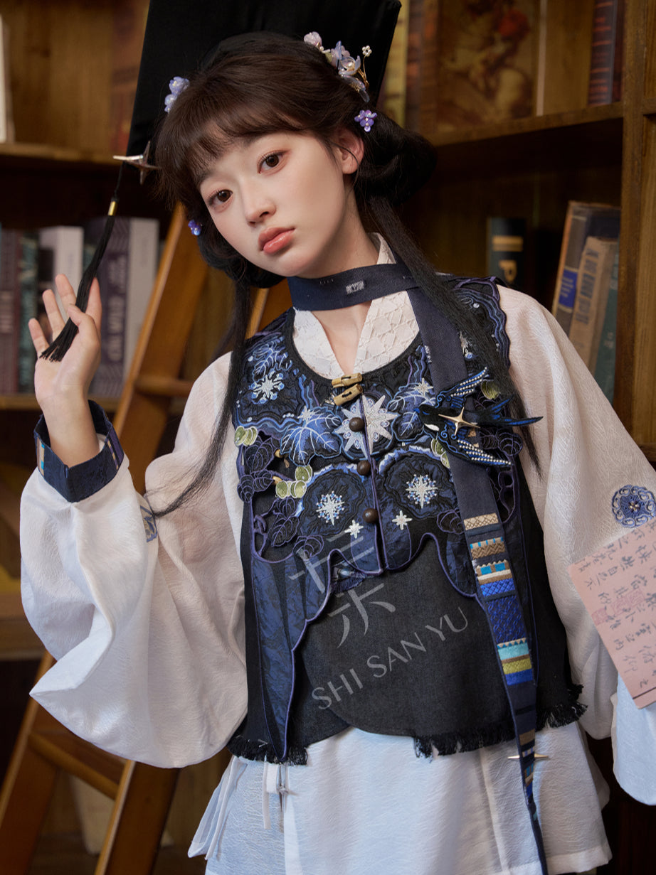 "文星长明" CELESTIAL MOTIF LAYERED MING DYNASTY HANFU SET