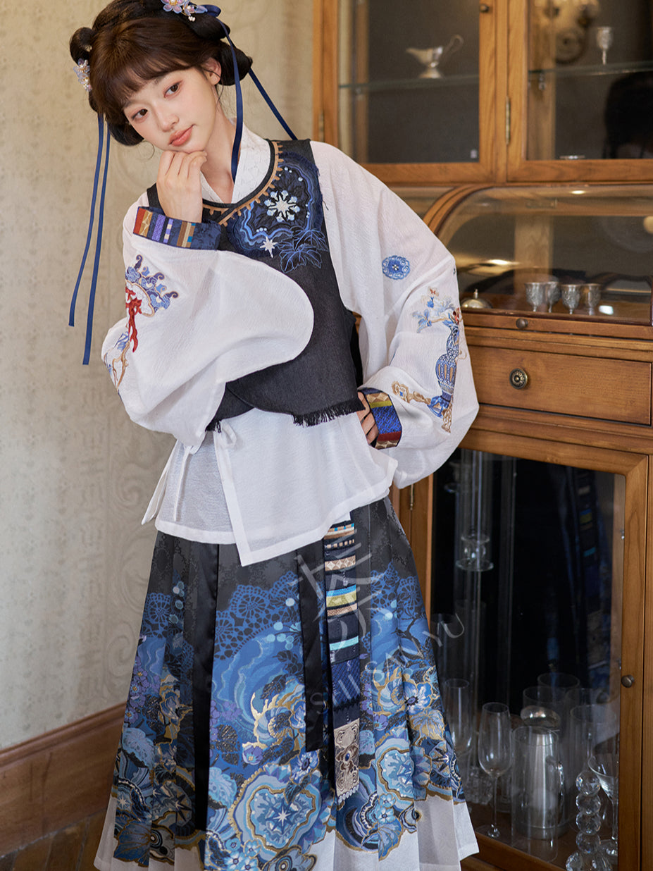 "文星长明" CELESTIAL MOTIF LAYERED MING DYNASTY HANFU SET