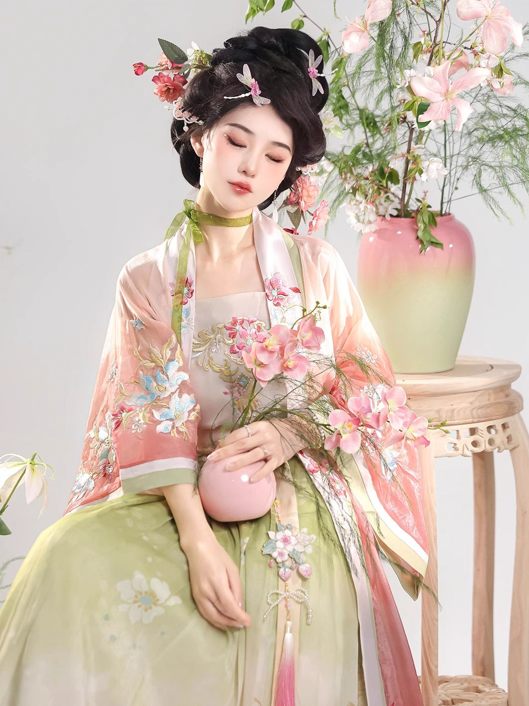 VERNAL SPRIGS SONG DYNASTY HANFU