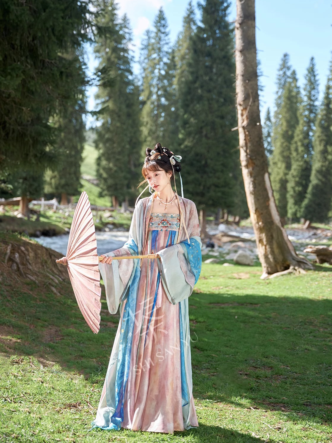 MIST BLOOM TANG DYNASTY HANFU