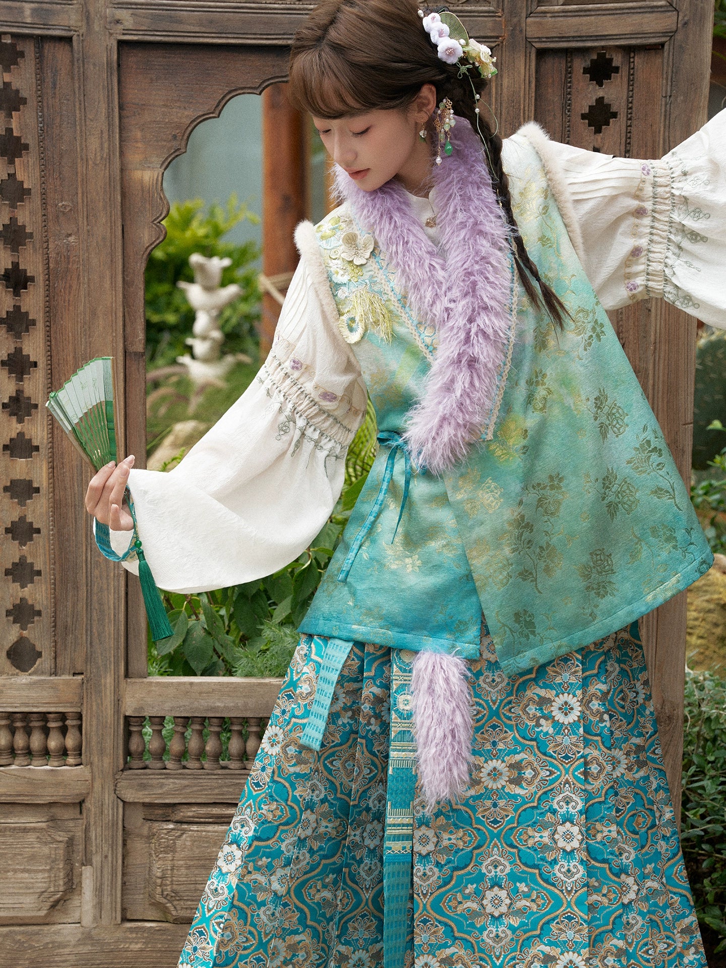 TWILIGHT BROCADE MING DYNASTY HANFU