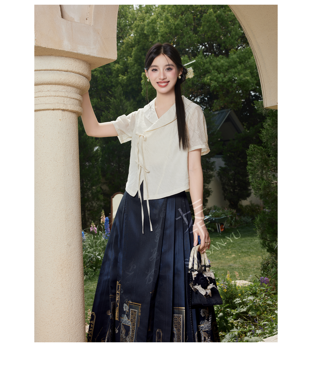 (Final Sale)"绘意晚" Modern-style Hanfu Set