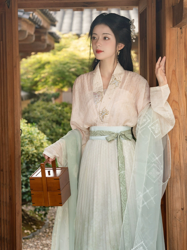 "松风眠" Silk Double-Lapel Song-dynasty Hanfu Set