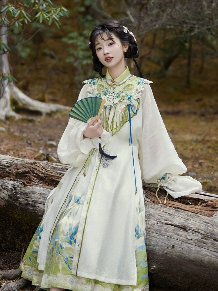 (Final Sale) "青鸟还川" Modern-style Hanfu Set