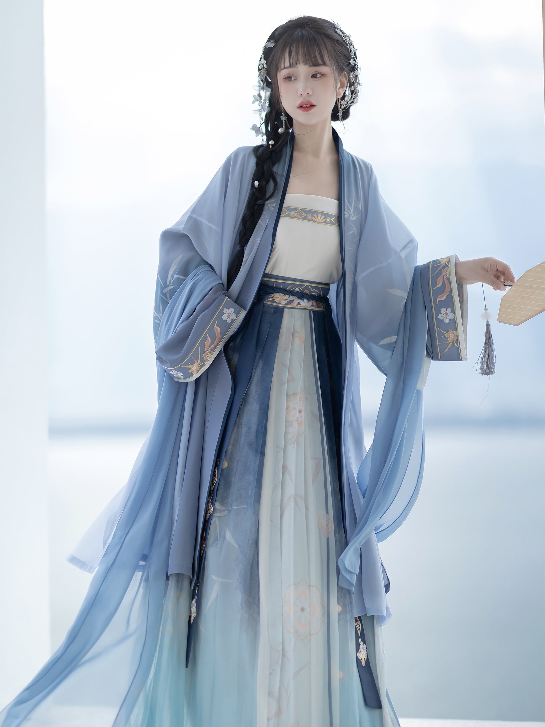 (Final Sale) "竹影“ ”Song Dynasty-style Hanfu Set