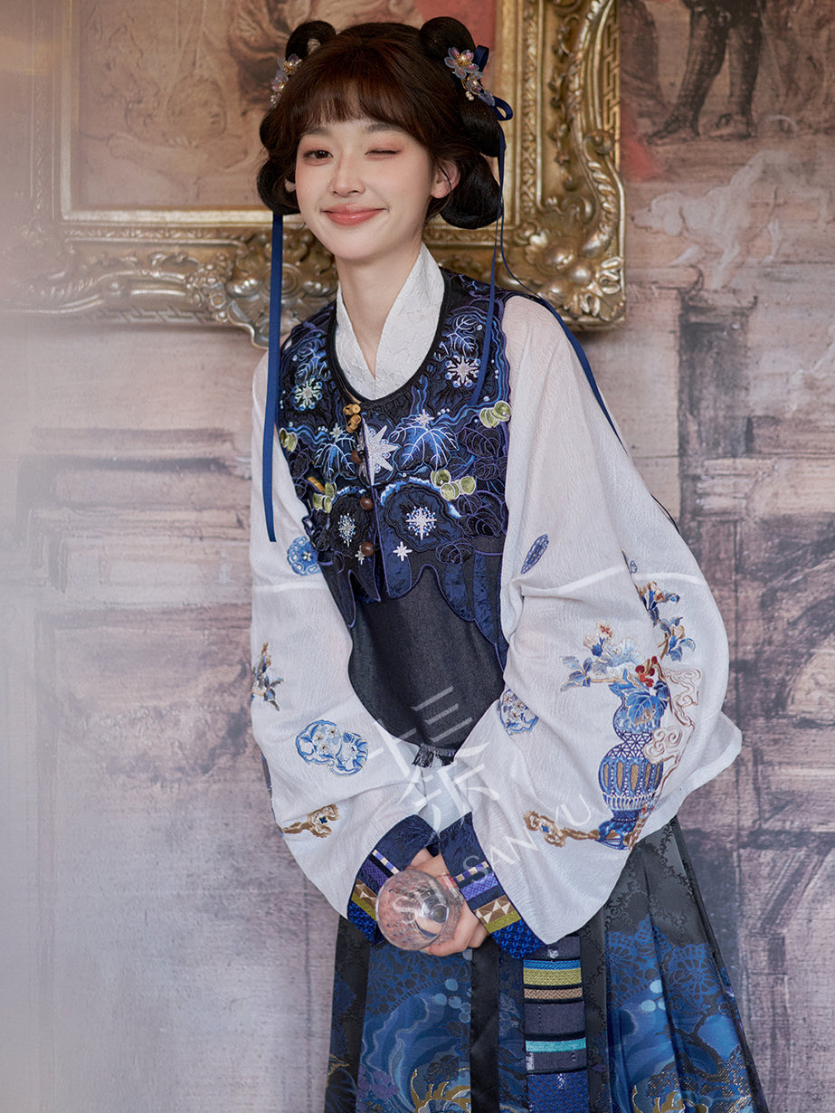 "文星长明" CELESTIAL MOTIF LAYERED MING DYNASTY HANFU SET