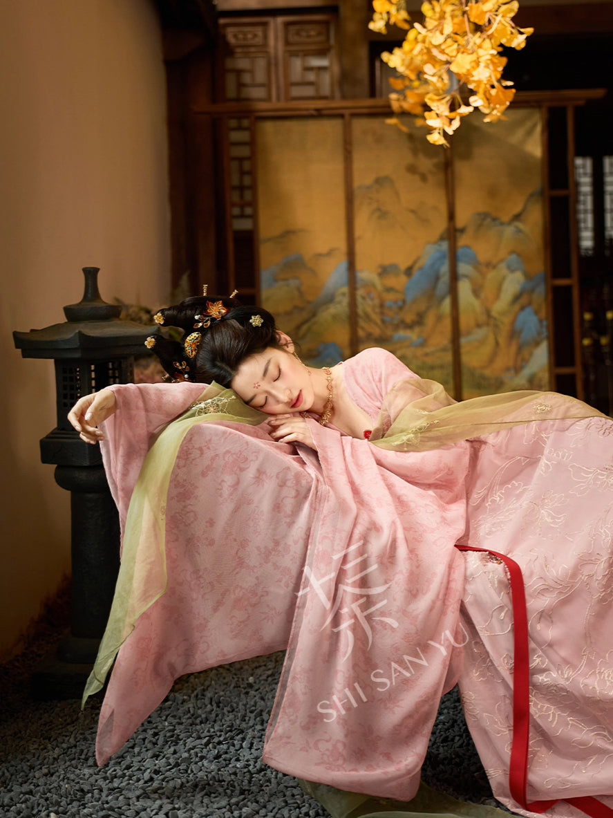 NIGHTFALL BLOOM MODERN HANFU