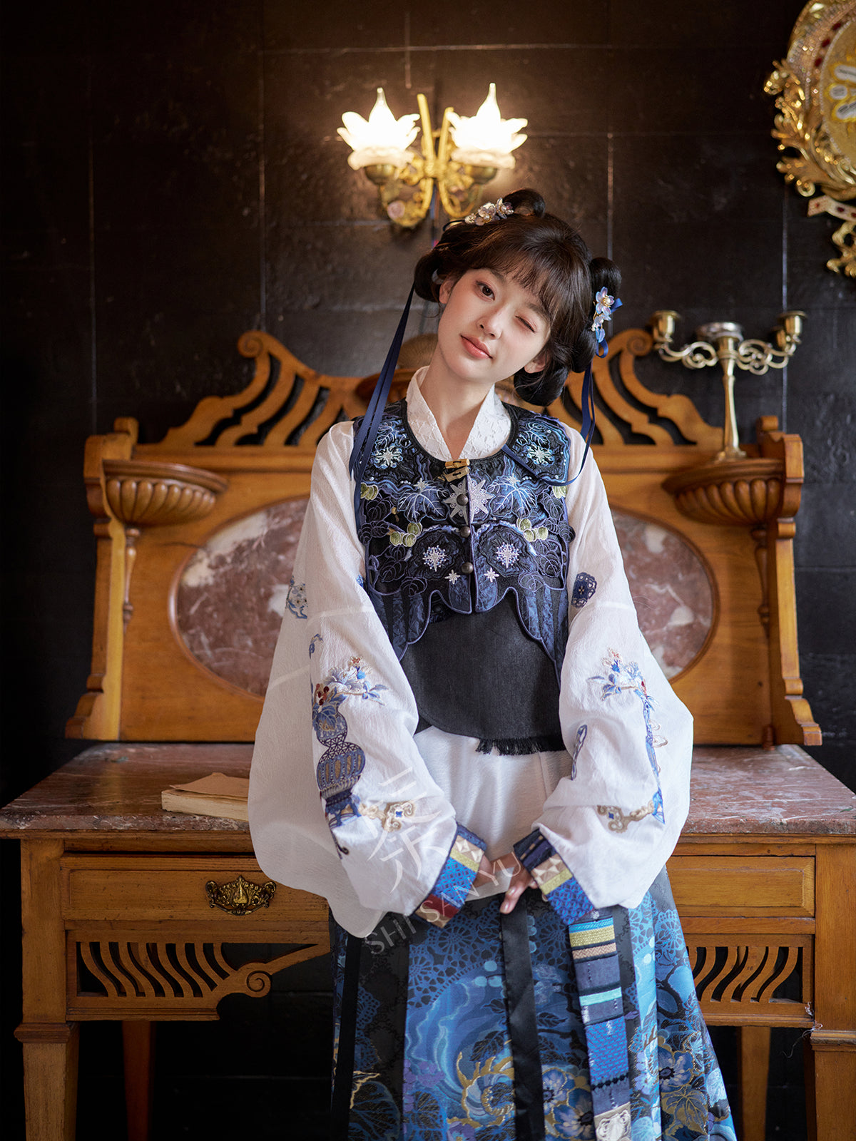 "文星长明" CELESTIAL MOTIF LAYERED MING DYNASTY HANFU SET