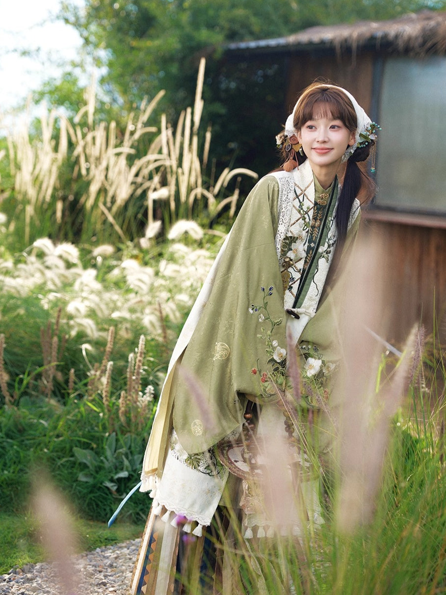 HEDGEROW IN THE FIELD SONG DYNASTY HANFU