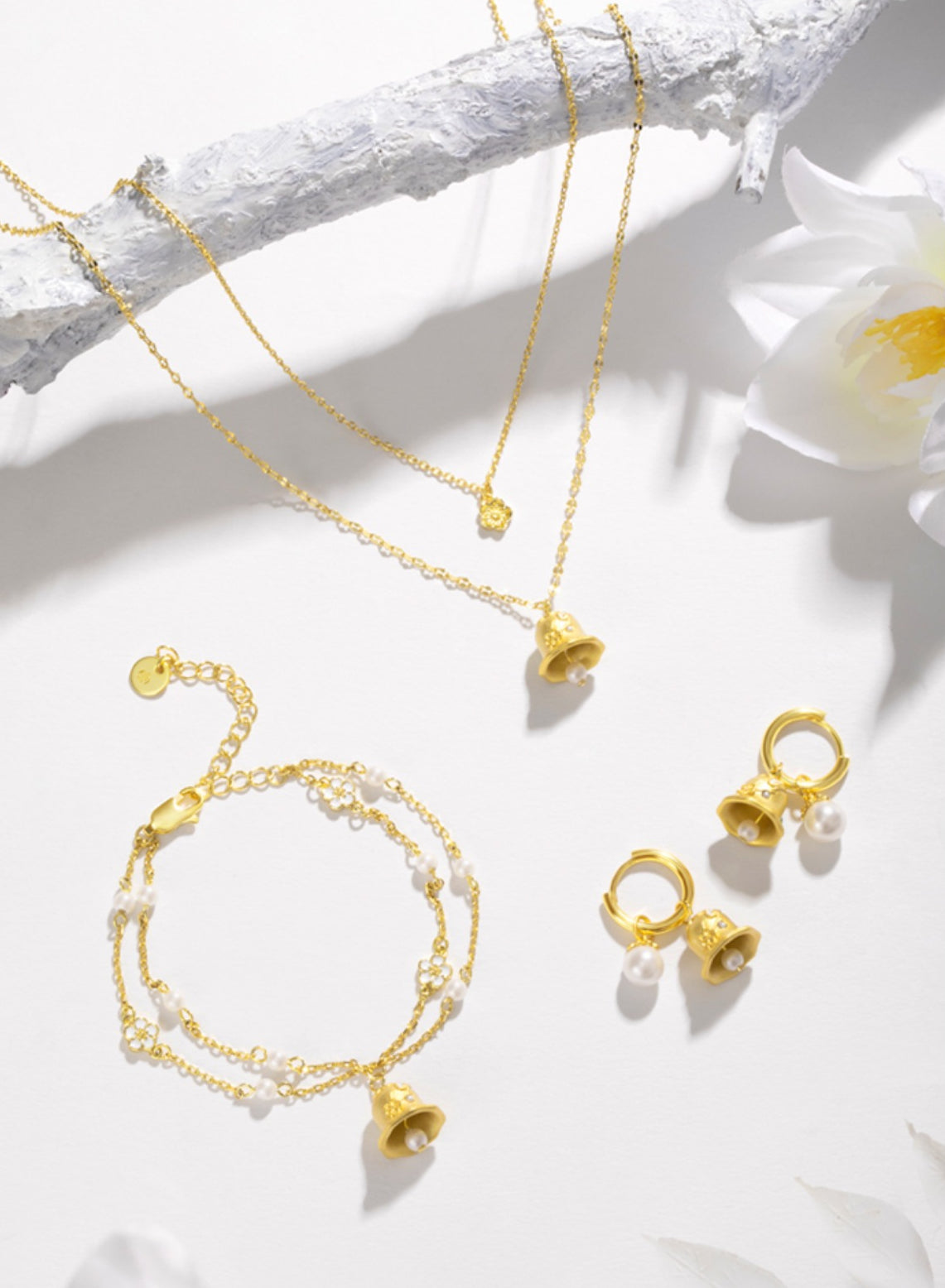 "Flower Guardian 护花铃" Bracelet & Earrings & Necklace Set