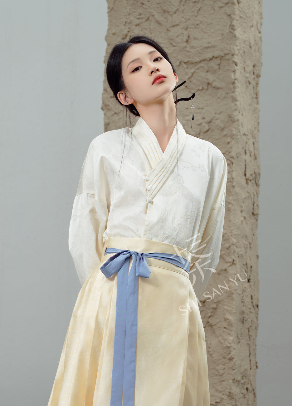 (Final Sale) "鹊声"Modern Hanfu Shirt