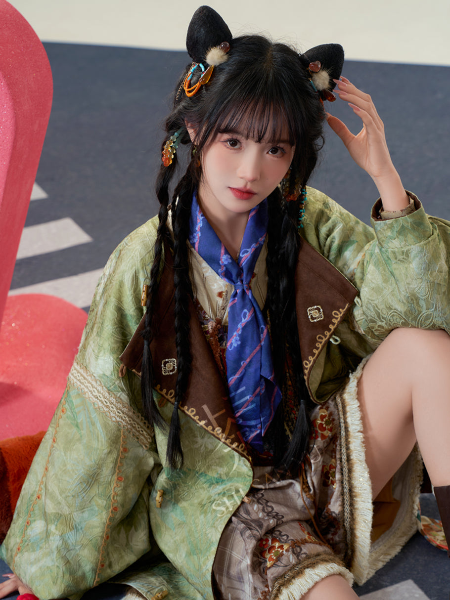 [尼克-狐尾寻踪] NICK "FOX TAIL PURSUIT" EMBROIDERED HANFU SET