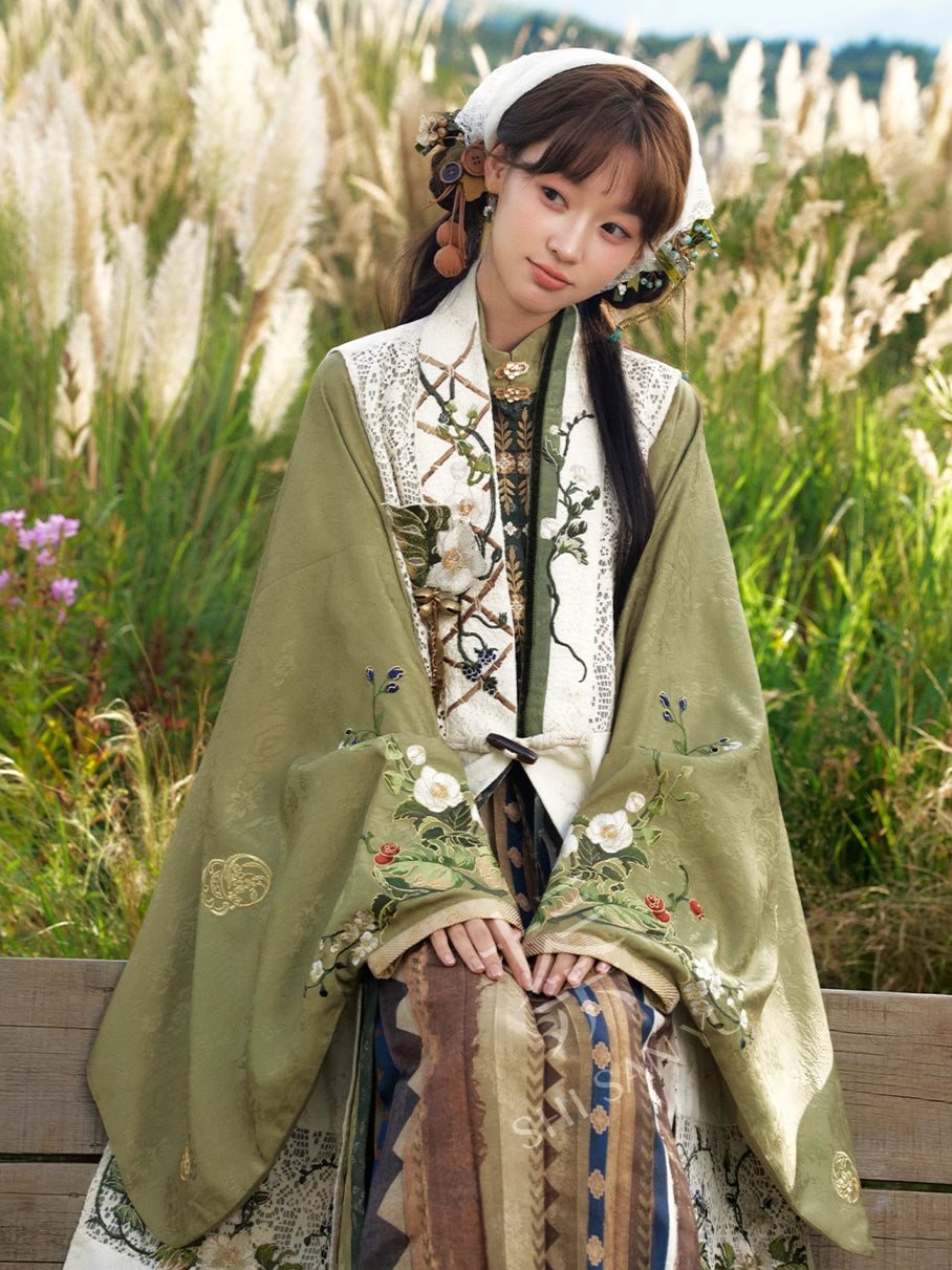 HEDGEROW IN THE FIELD SONG DYNASTY HANFU