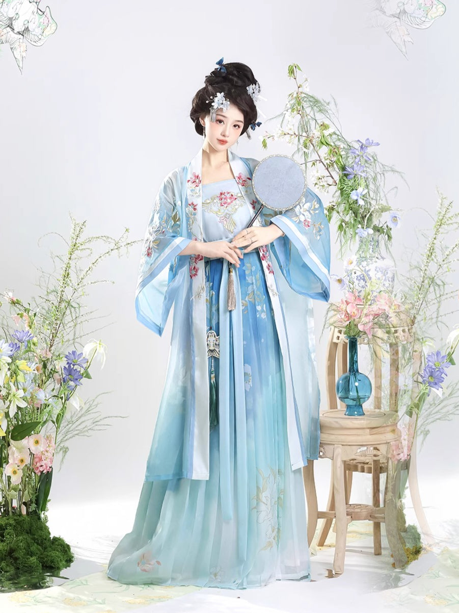 VERNAL SPRIGS SONG DYNASTY HANFU