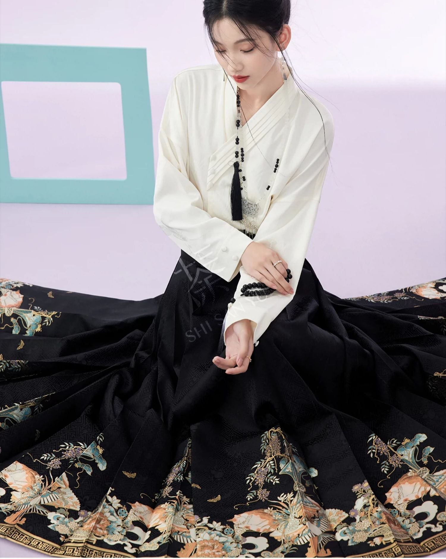 "眠猫"Modern Hanfu Set