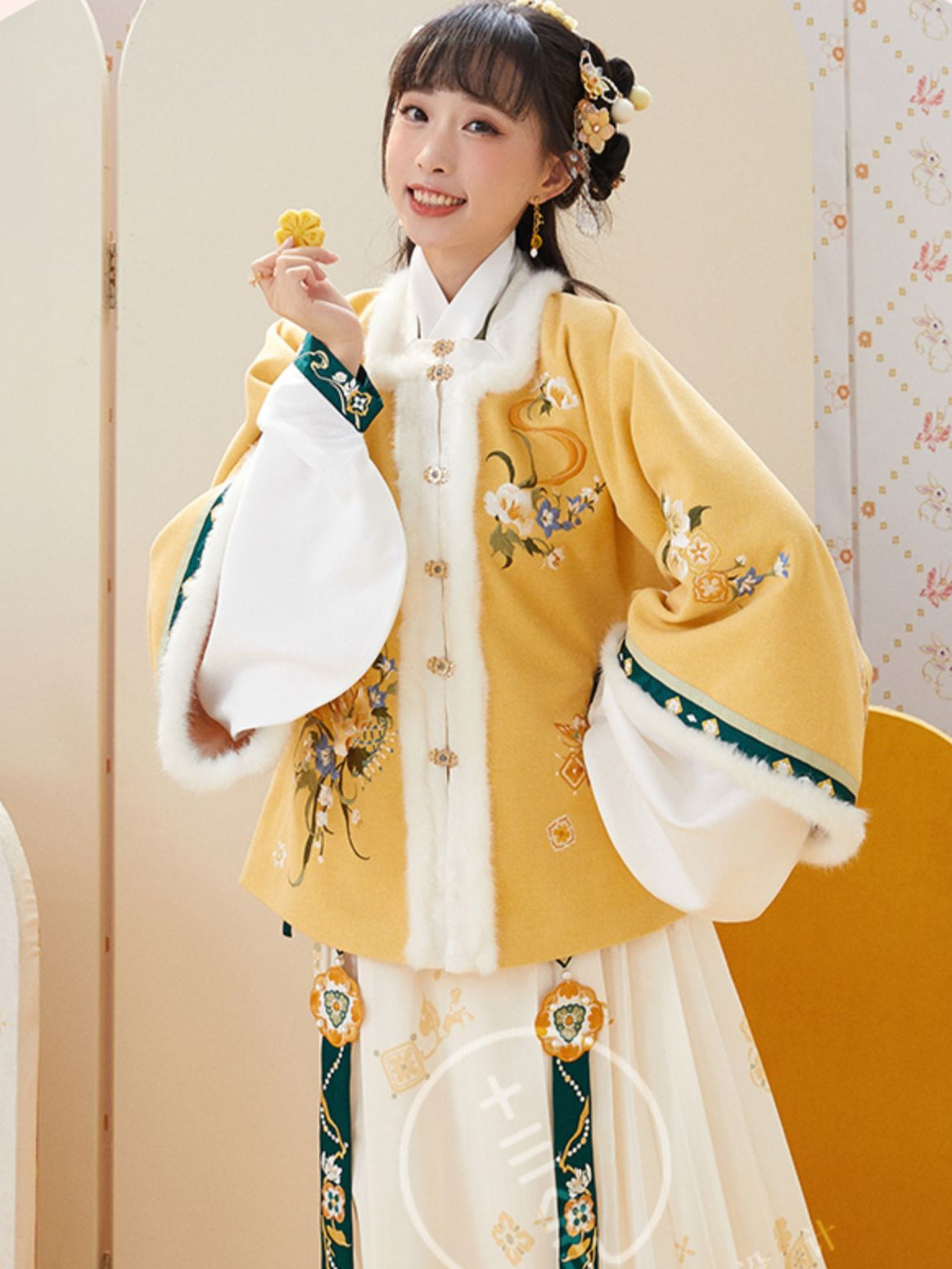 "秋海棠露" Ming Dynasty Hanfu Set