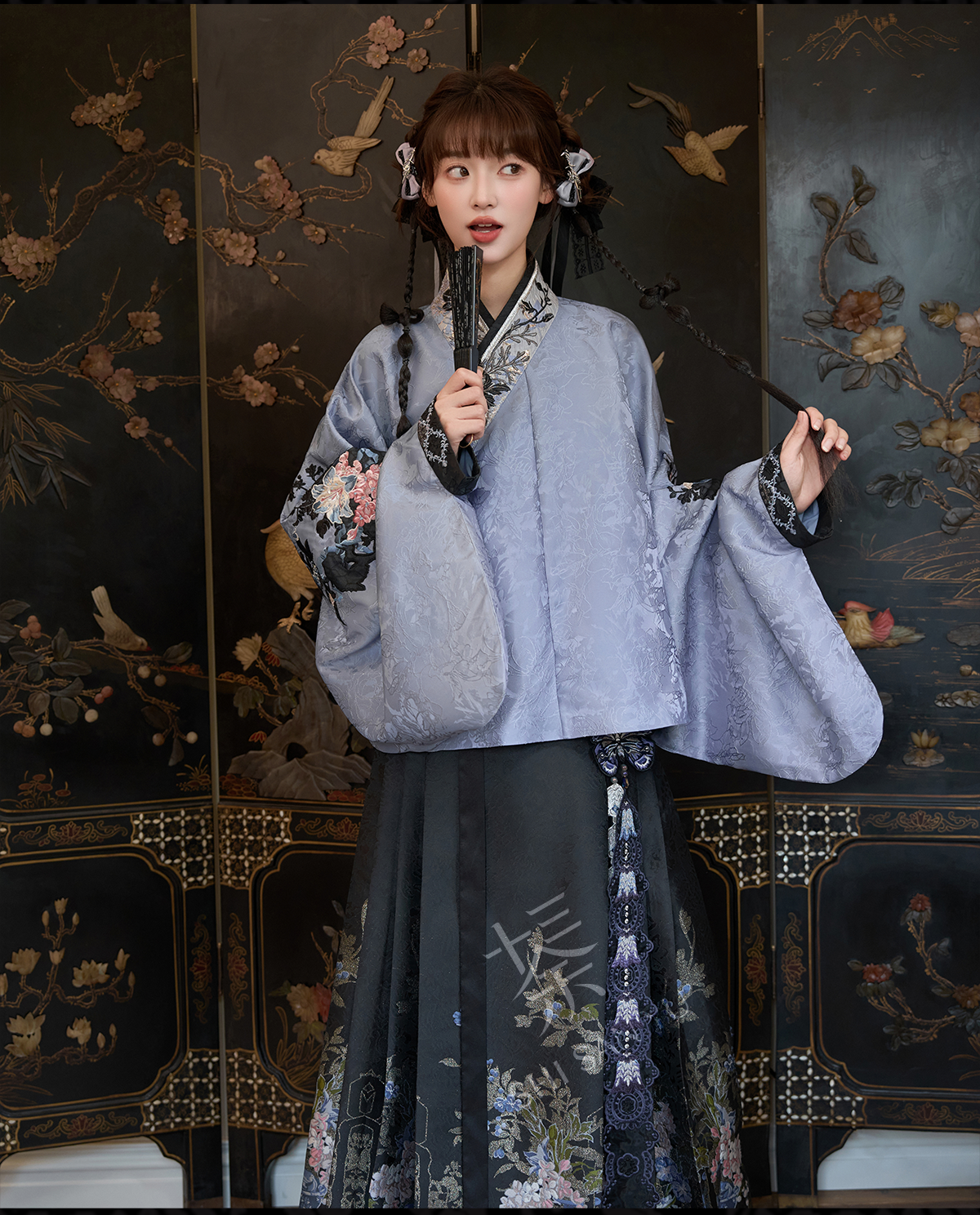 [护花铃-幻夜黑] Embroidered Vest And Skirt Set - Ming Dynasty Hanfu