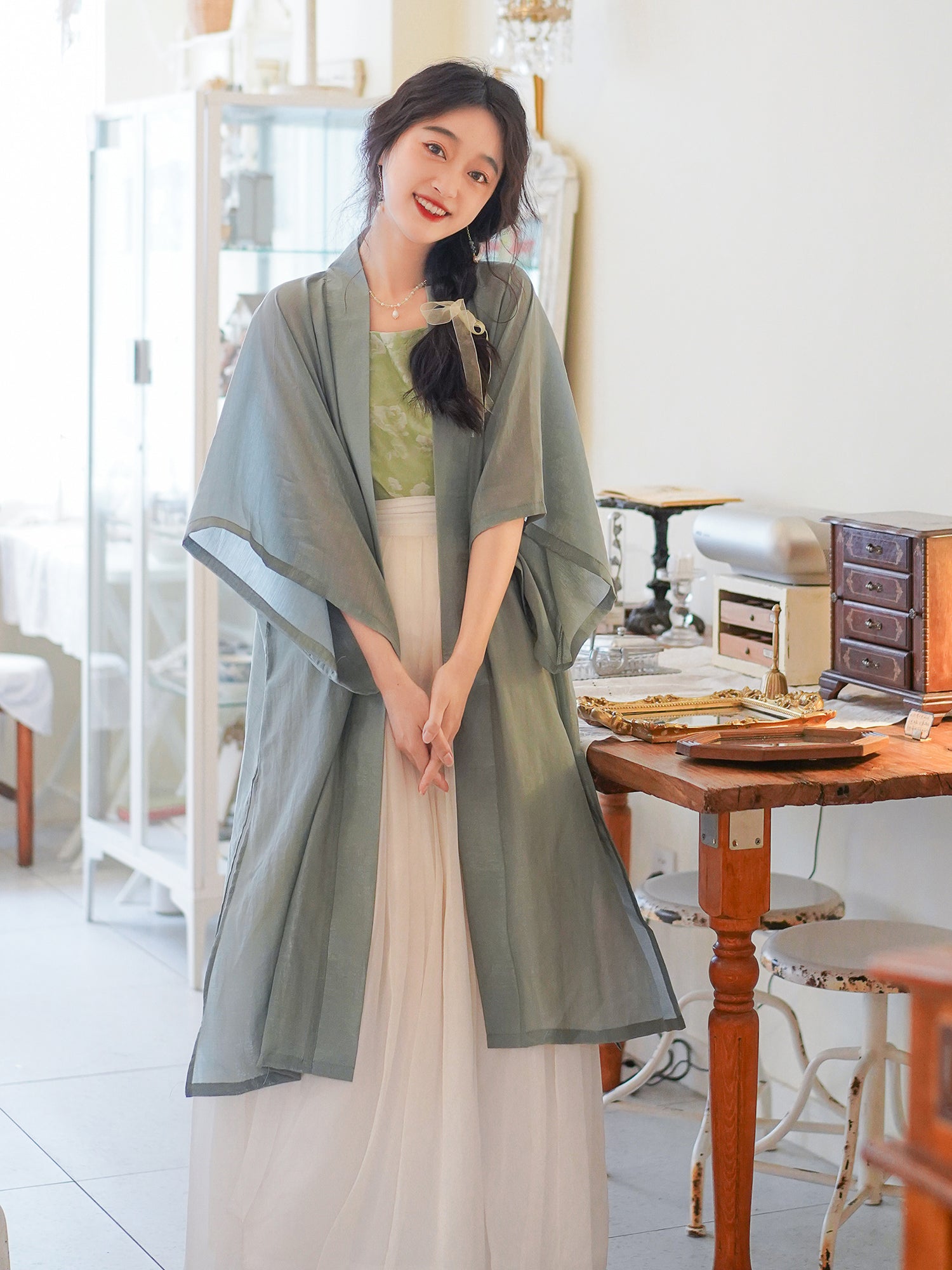 "灵月"  Casual Modern Style Hanfu