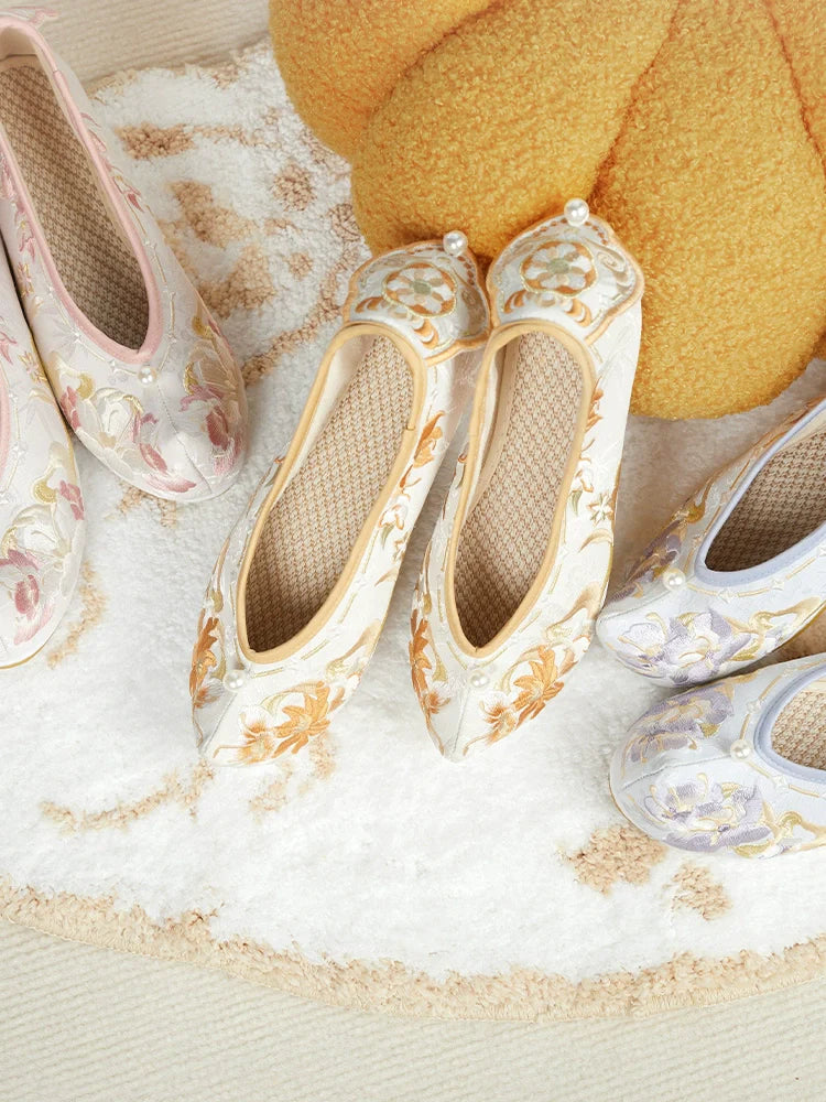 "花照" Three-Color Traditional Pattern Embroidered Low Heel Bow Shoes