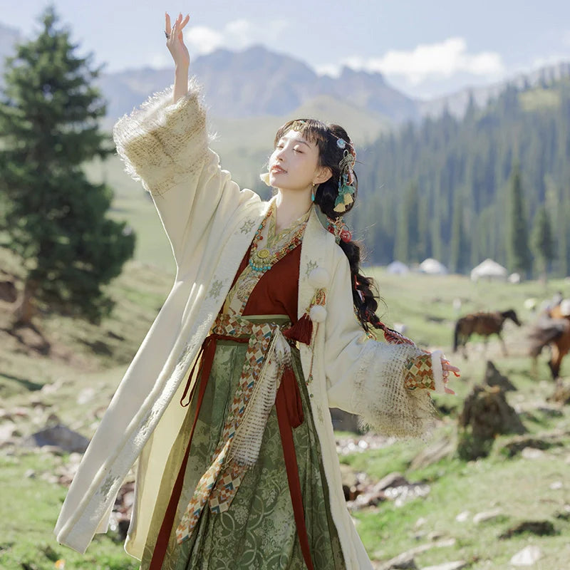 "赤焰苍雪" Modern Hanfu Set