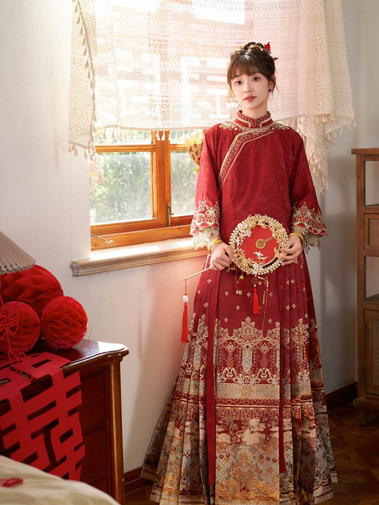 "羡鸳鸯" Red Embroidered Hanfu Set