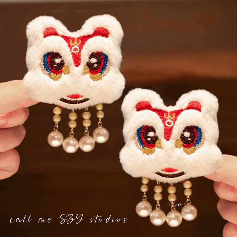 Dragon Year Lion Dance Tassel Hair Clip