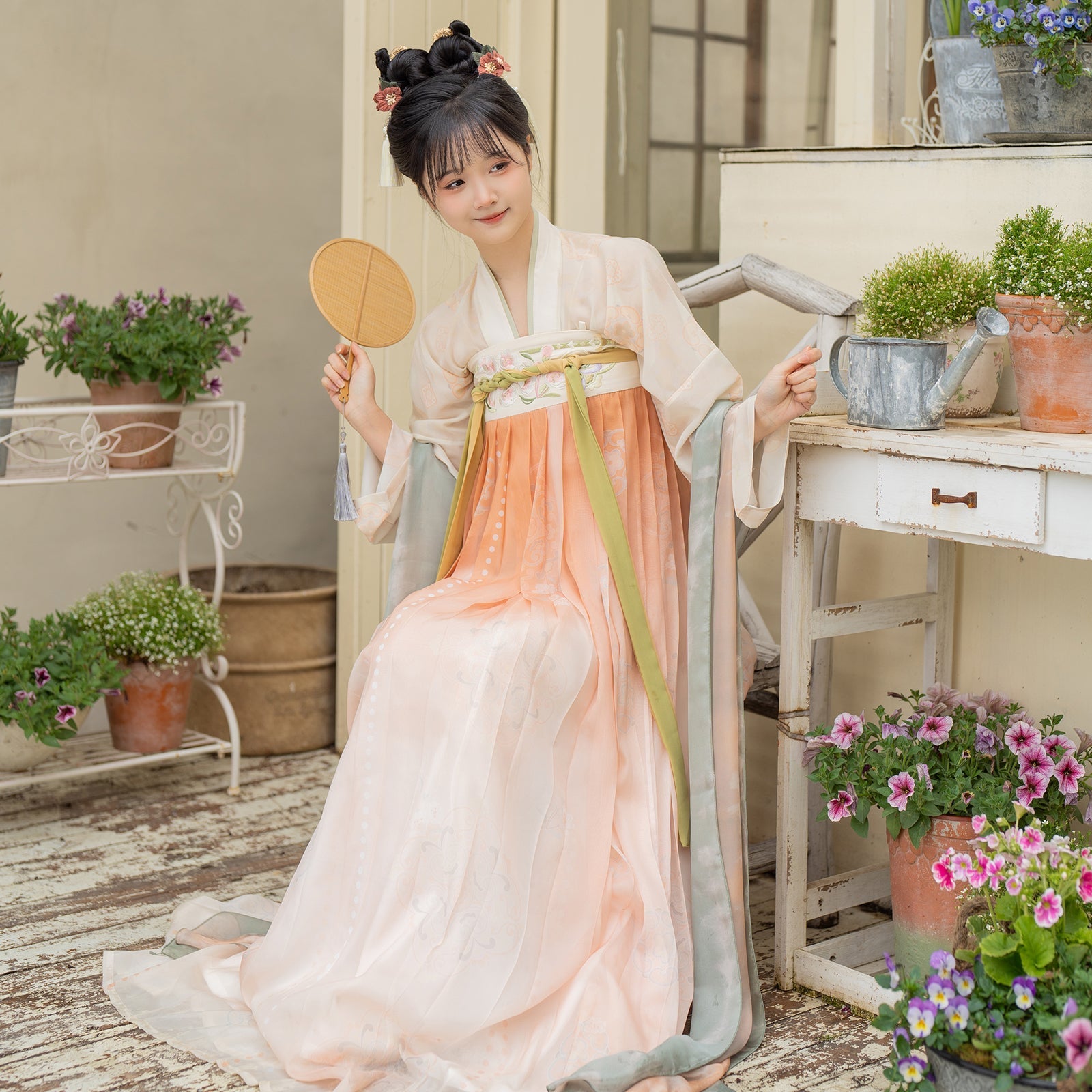 "垂丝海棠" Tang Dynasty Style Hanfu Set