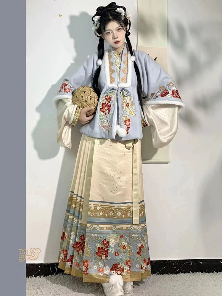 "夕舟"Ming-Dynasty Hanfu Set