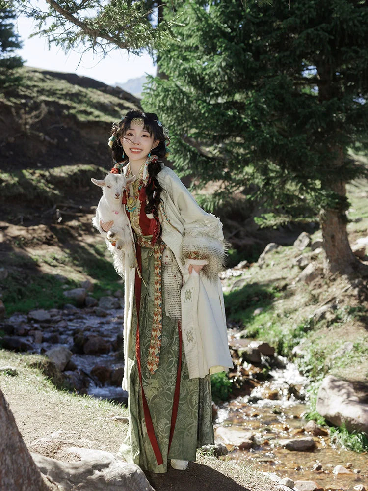 "赤焰苍雪" Modern Hanfu Set