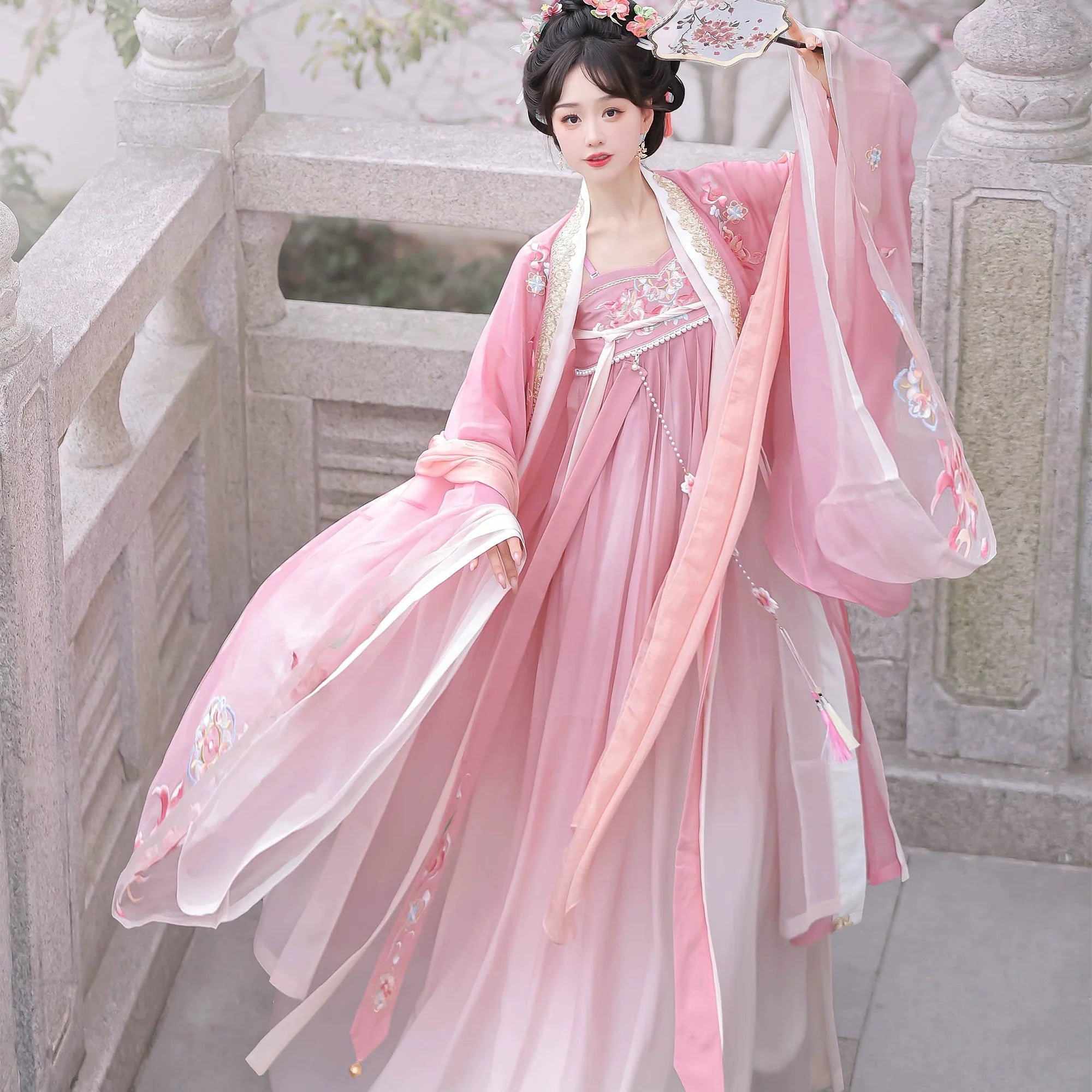 "远山芙蓉" Tang Dynasty Hanfu Set