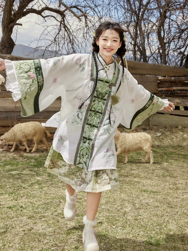 “知春有兔”Modern-style Hanfu Set