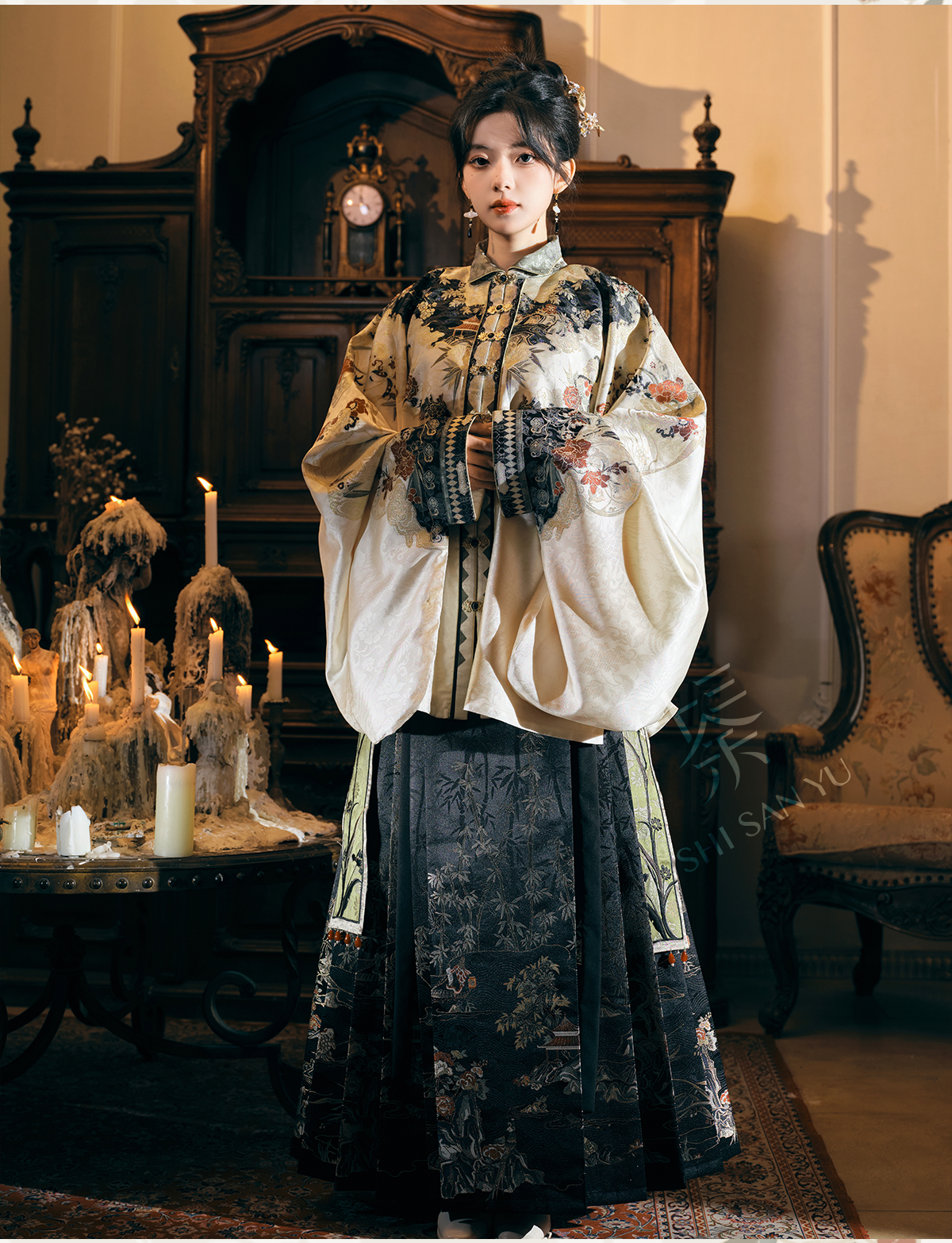 "竹下听澜" Ming-style Hanfu Set