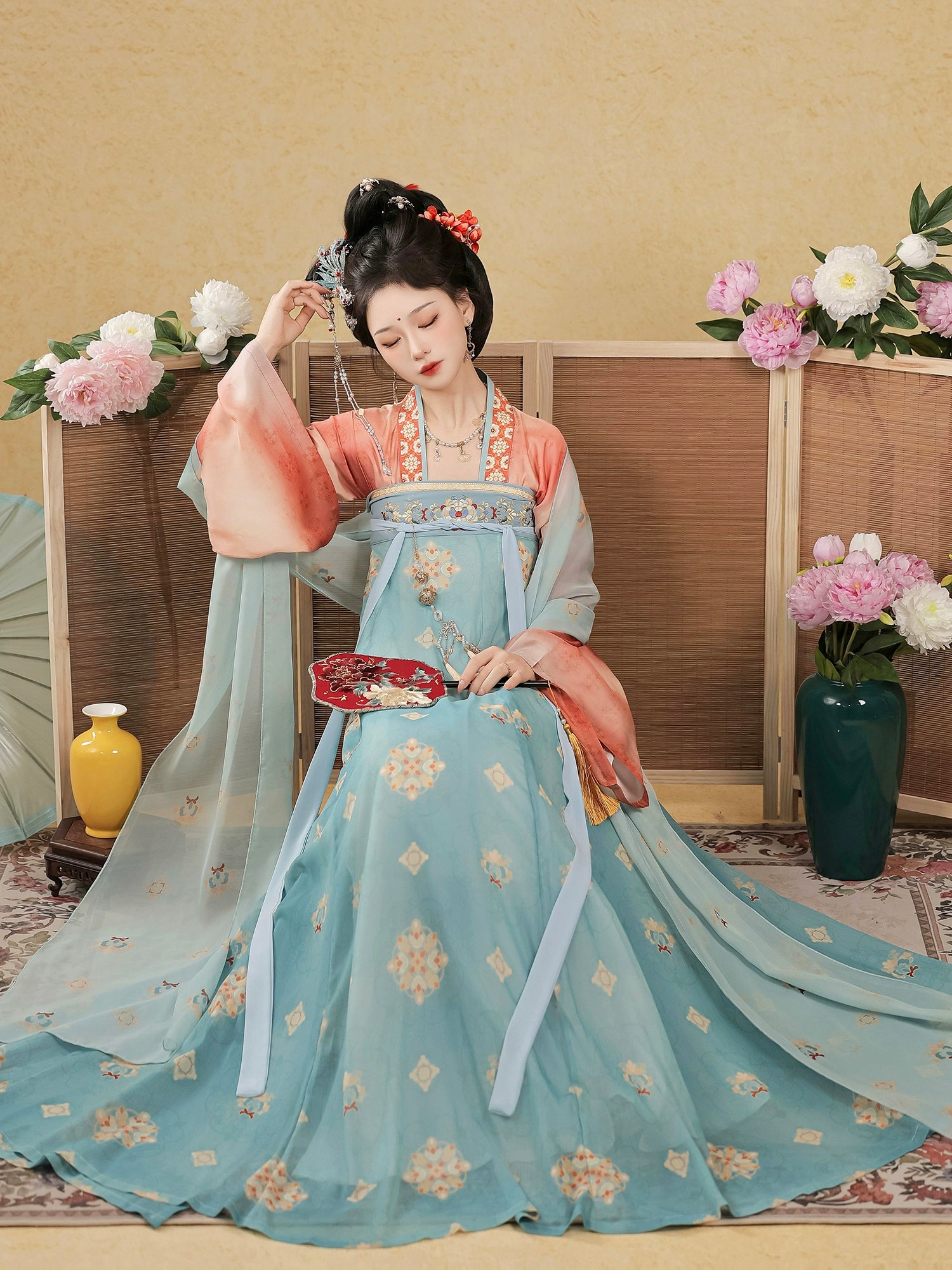 KINGDOM'S FINEST BLOOM TANG DYNASTY HANFU