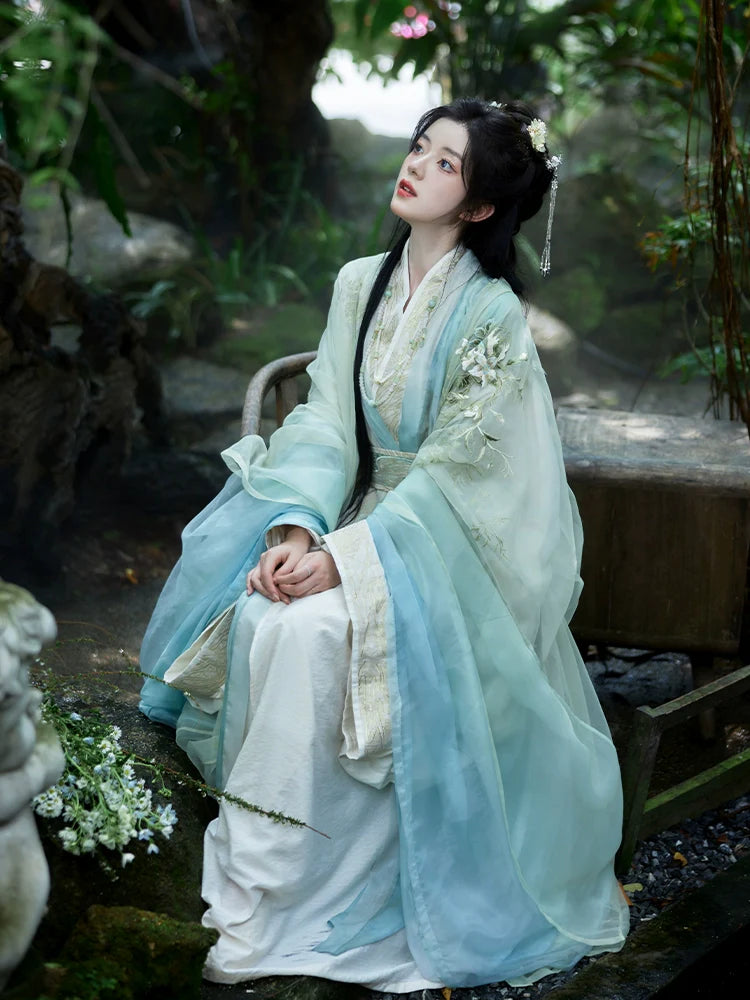 "文竹清音" Modern-style Hanfu Set