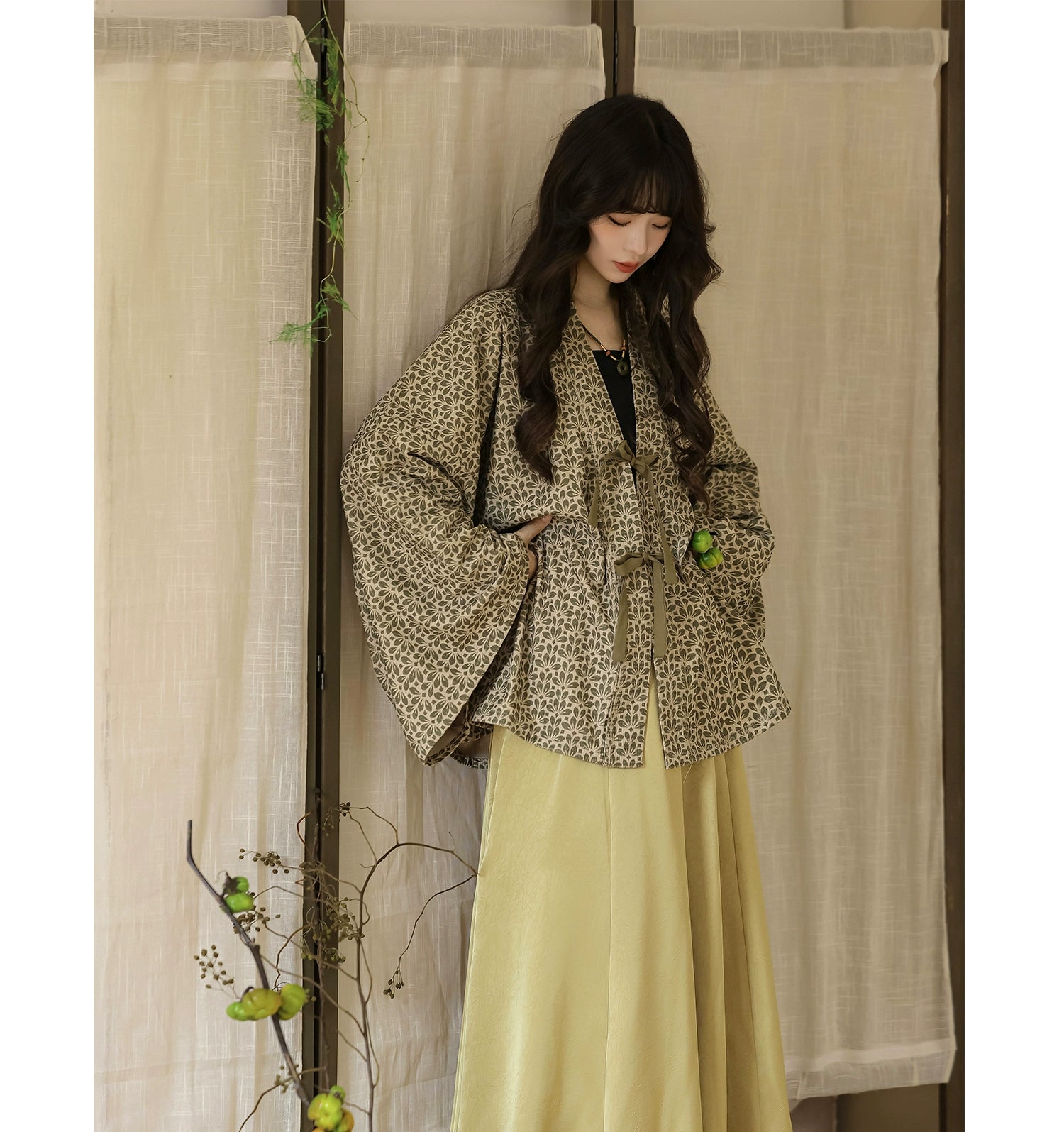 ORIENTAL RADIANCE JIN DYNASTY HANFU