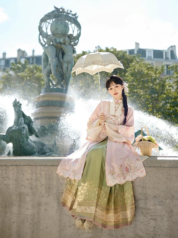 "桃花扇语" Modern-Style Hanfu Set