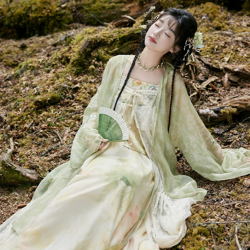 "花待朝夕" Modern-style Hanfu Set