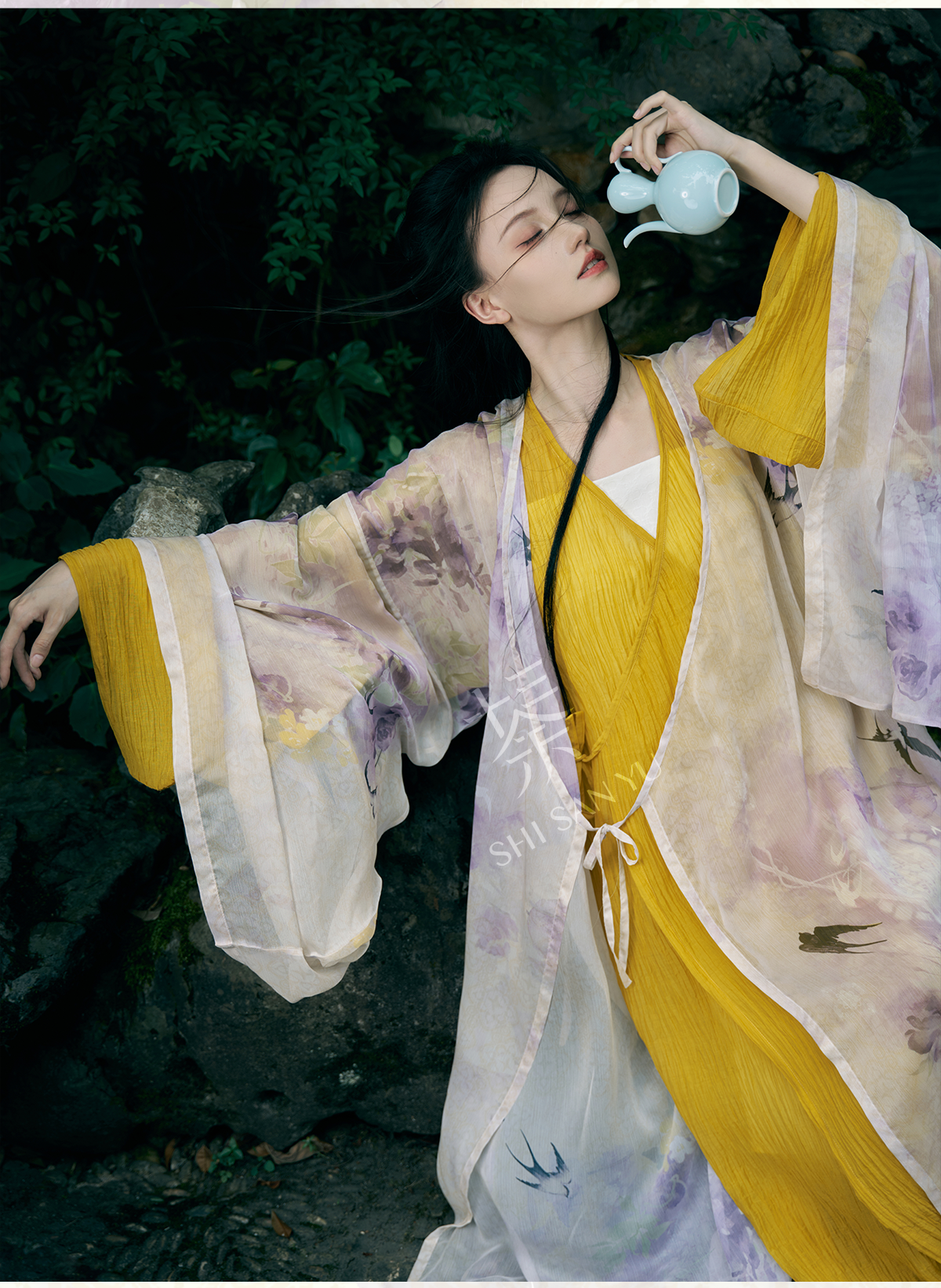 "燕燕于飞" Warring States Hanfu Set