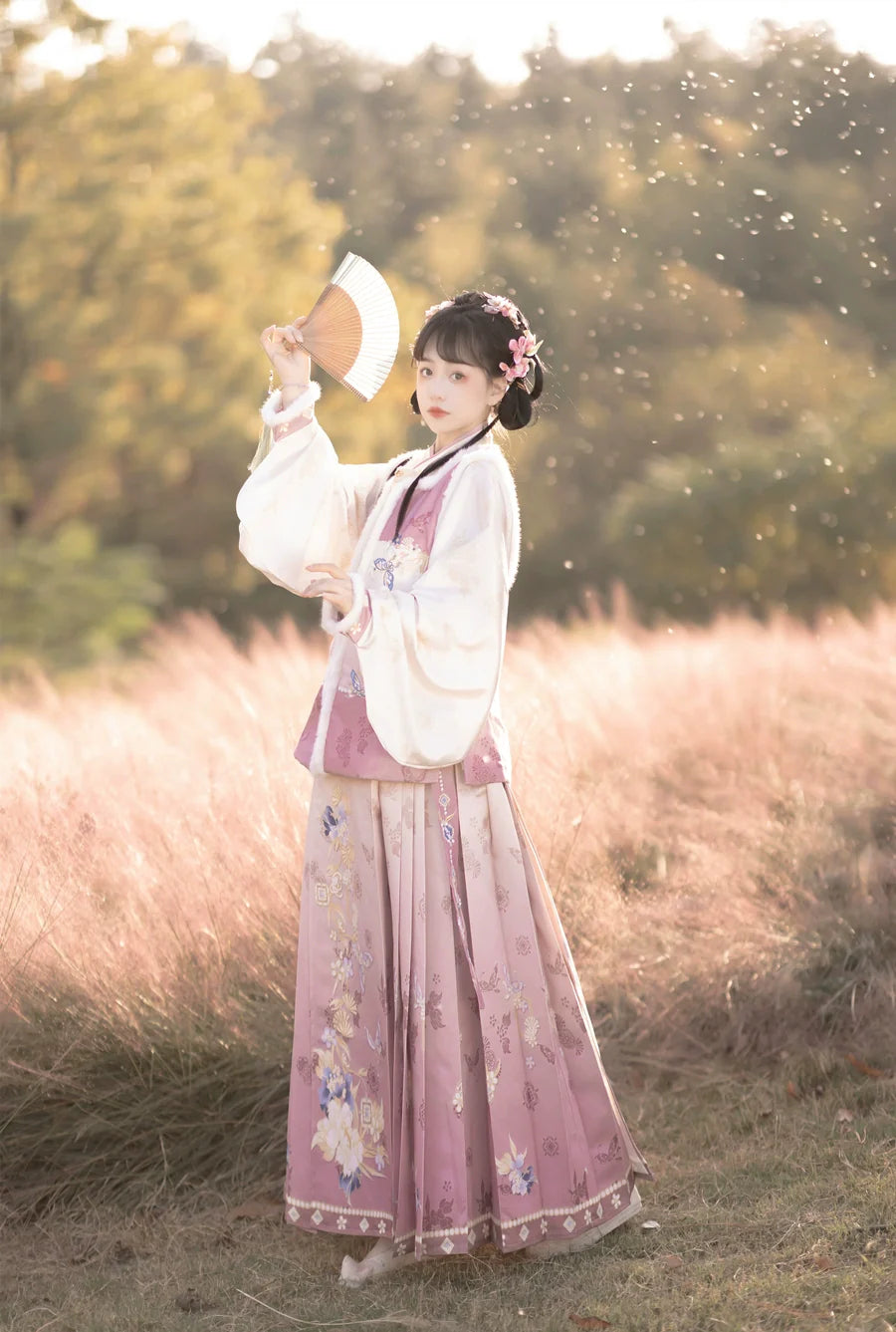 "芙蕖"Ming-Dynasty Hanfu Set