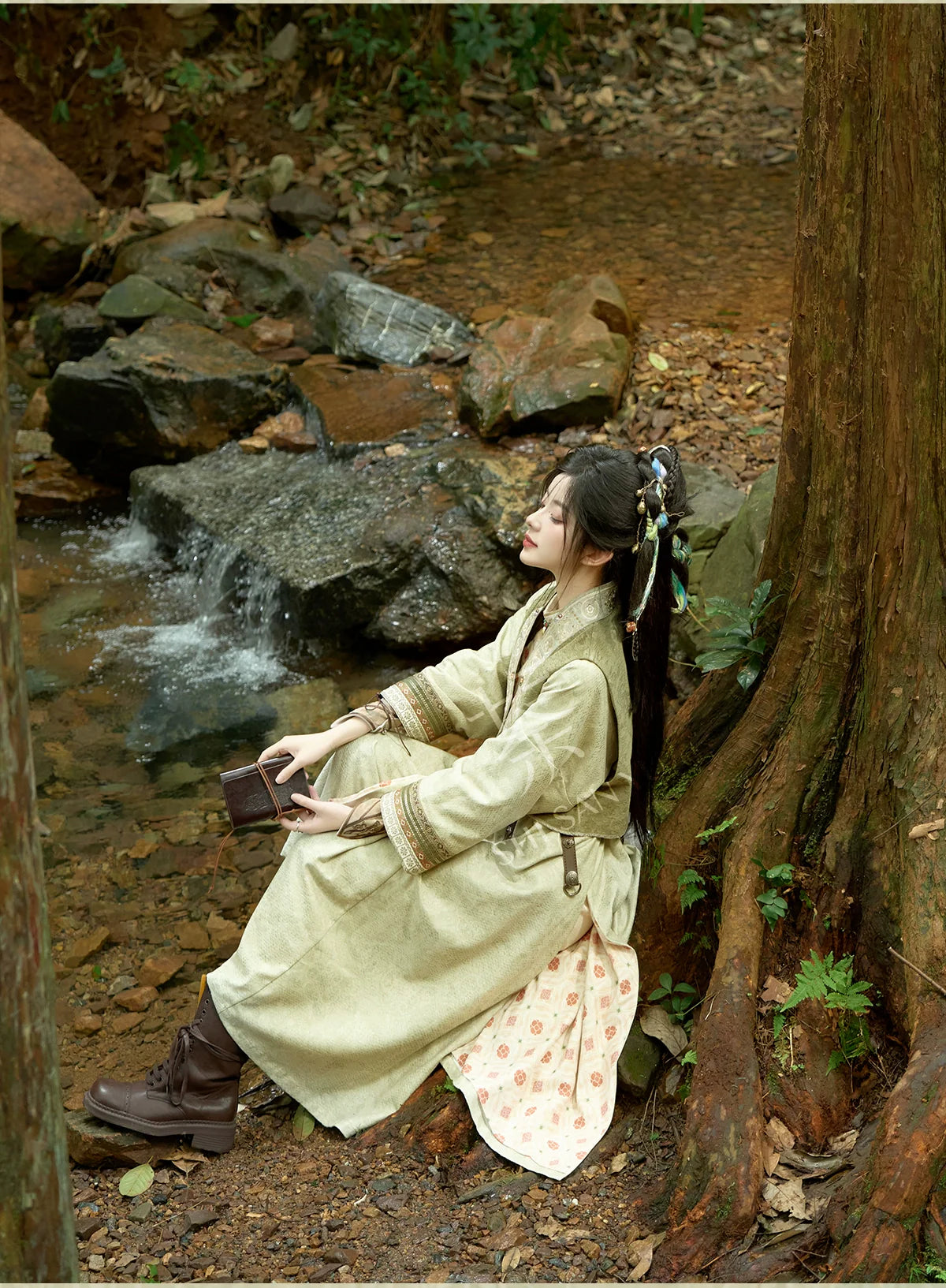 "无邪曲" Modern-style Hanfu Set