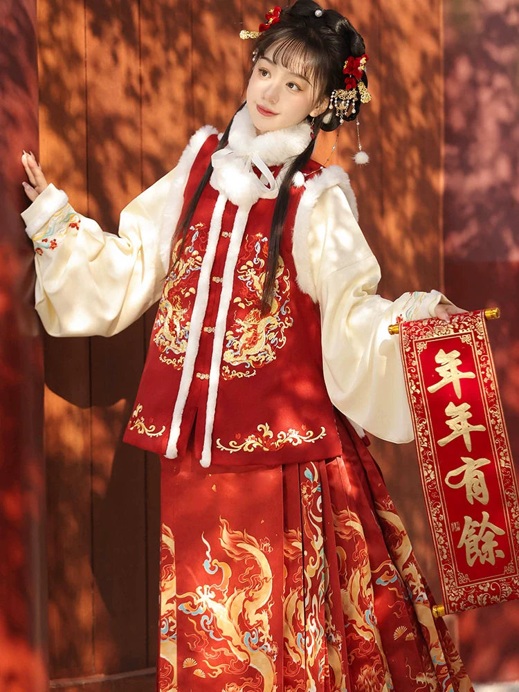 (Final Sale) "玉龙歌"Ming-Dynasty Hanfu Set