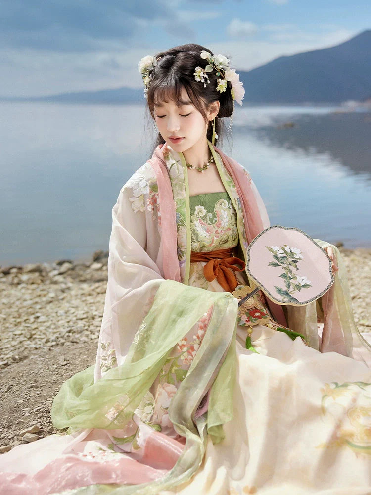 "咫尺盛夏" Tang-style Hanfu Set