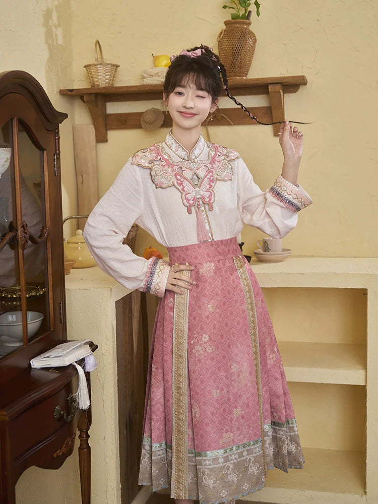 "桃花倾" Modern-style Hanfu Set