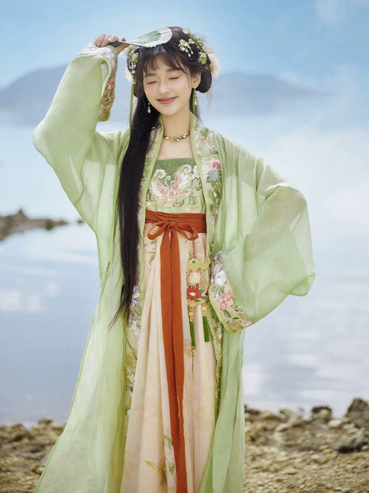 "咫尺盛夏" Tang-style Hanfu Set