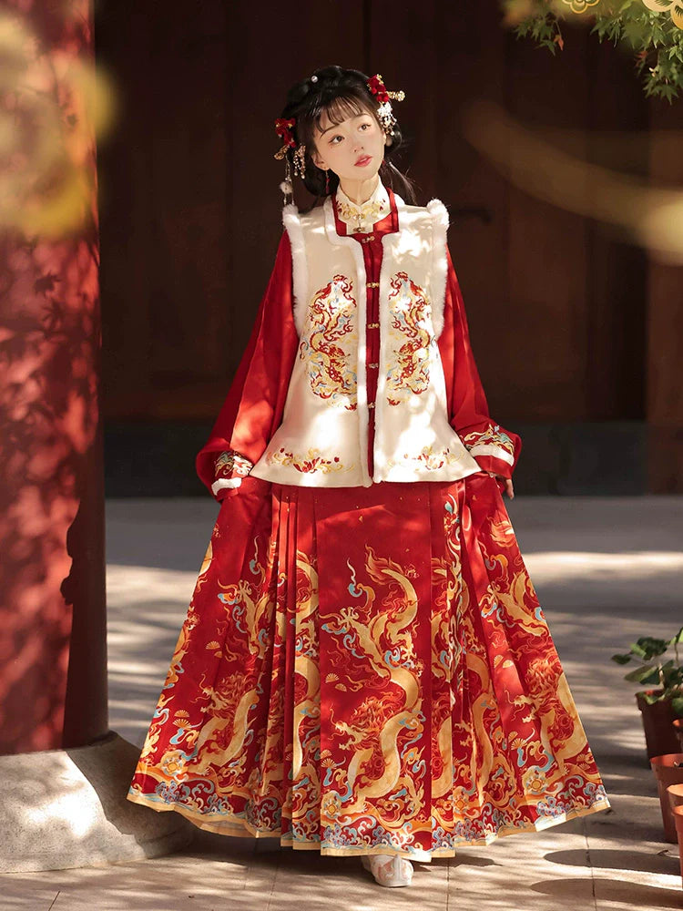 (Final Sale) "玉龙歌"Ming-Dynasty Hanfu Set