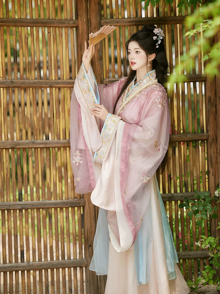 "在水一方" Modern-style Hanfu Set