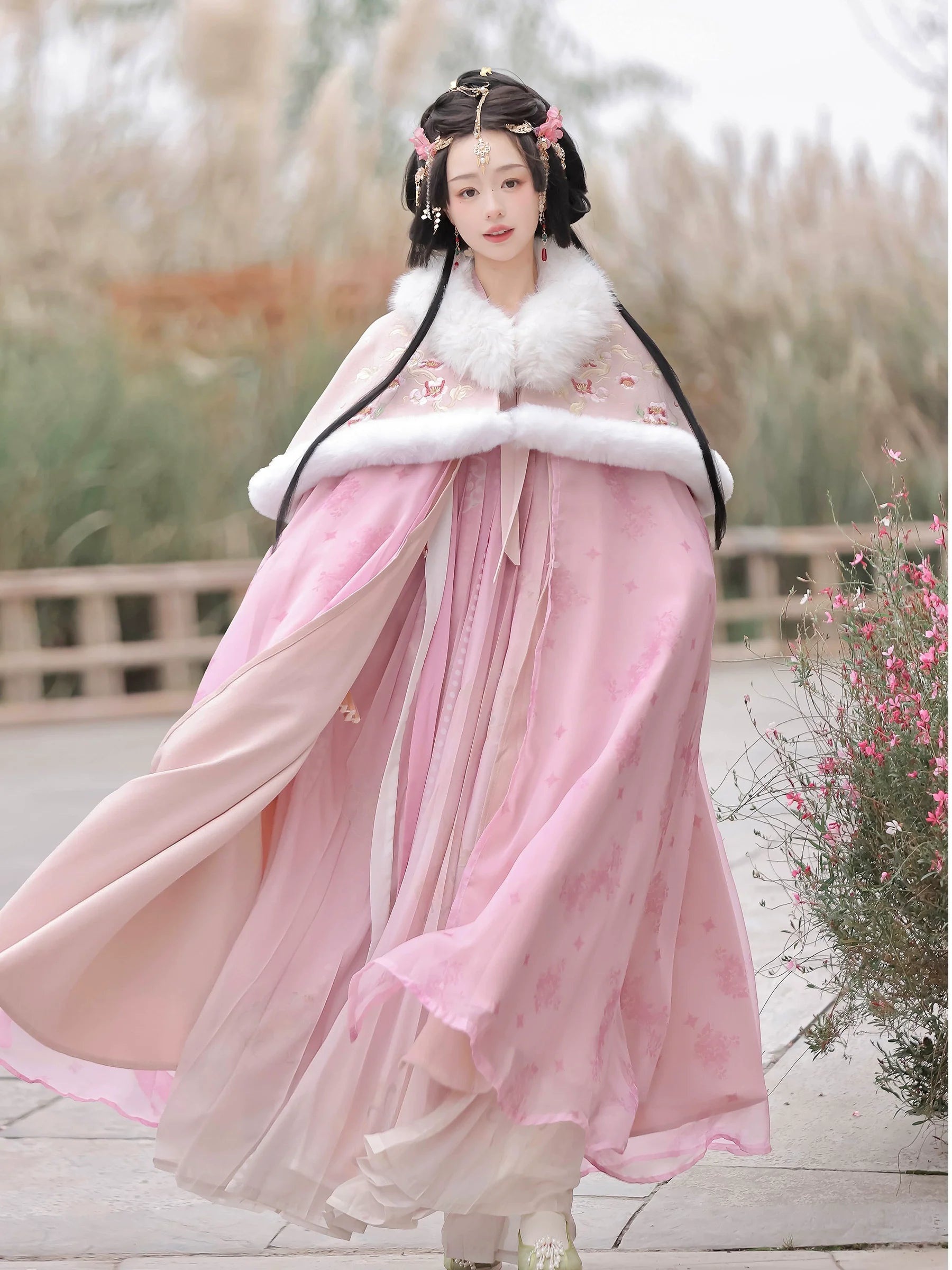 "花朝月"Ming- Dynasty Hanfu Set