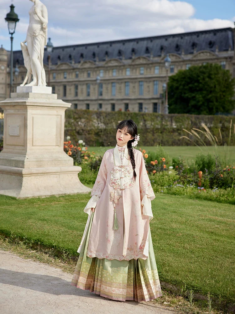 "桃花扇语" Modern-Style Hanfu Set