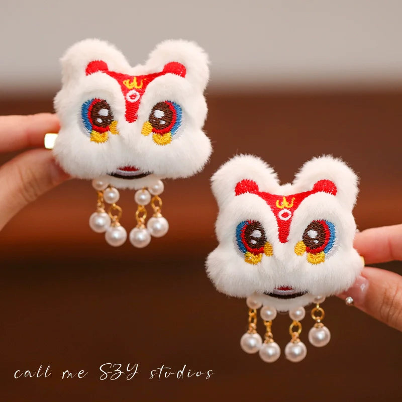 Dragon Year Lion Dance Tassel Hair Clip